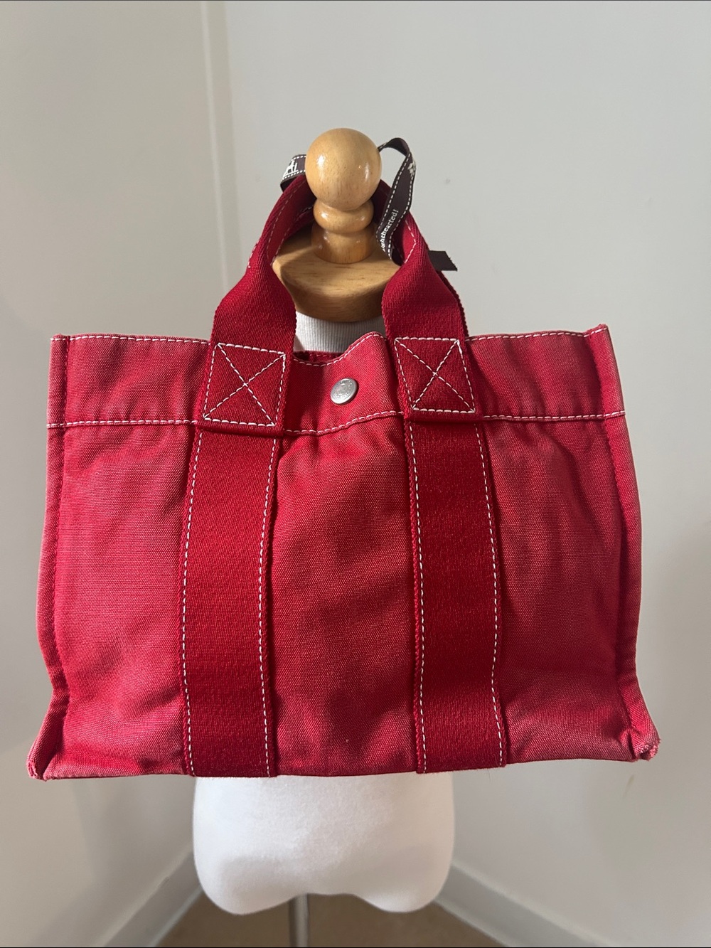 Hermes Fourre Tout PM Red Canvas Tote Bag - Picture 2 of 11